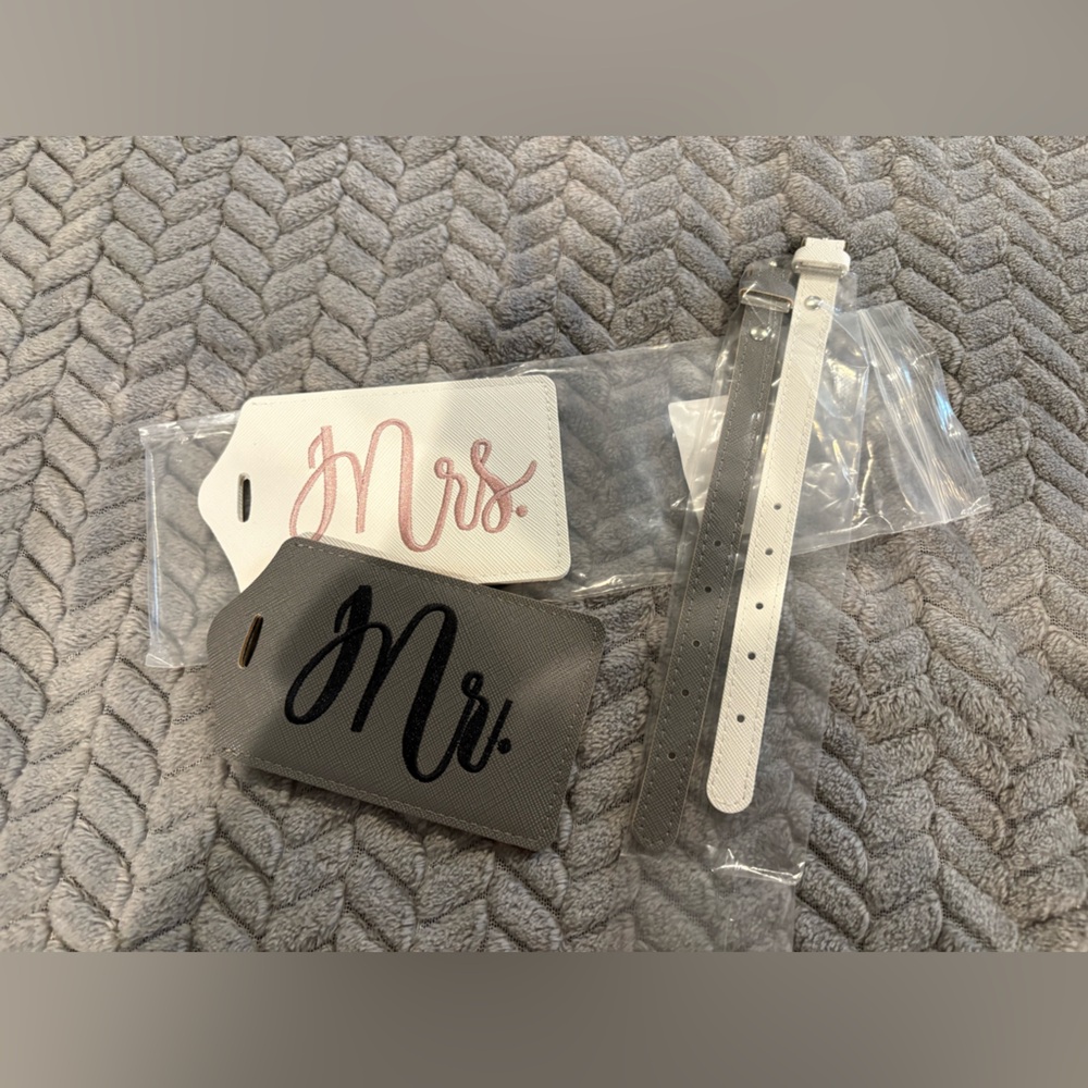 Mr. & Mrs. Luggage Tags